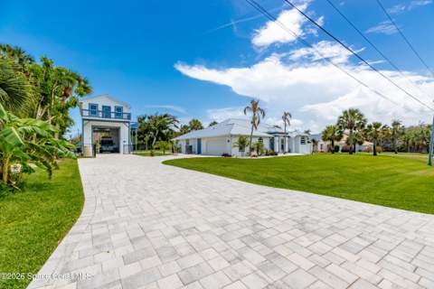 125 Bayshore Drive, Melbourne Beach FL - photo 11 of 109