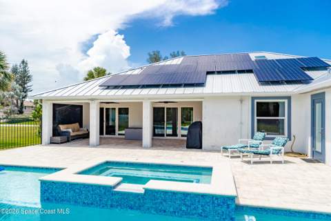 125 Bayshore Drive, Melbourne Beach FL - photo 13 of 109