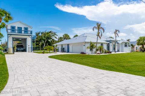 125 Bayshore Drive, Melbourne Beach FL - photo 24 of 109