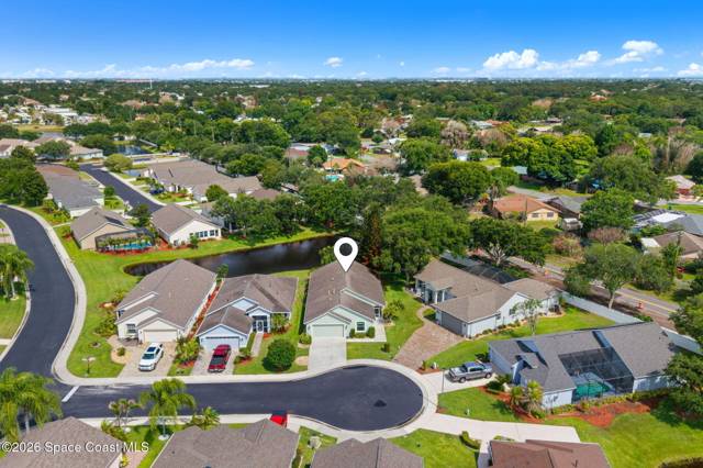 Compass Pointe