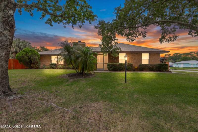 3 bedroom Single Family Residence at 460 Neptune Drive, Port Malabar Unit 45, Palm Bay — photo 3