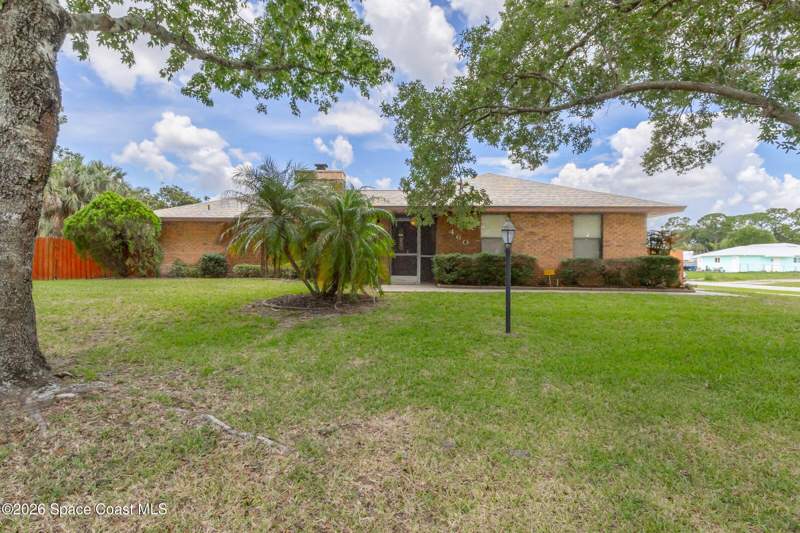 3 bedroom Single Family Residence at 460 Neptune Drive, Port Malabar Unit 45, Palm Bay — photo 4