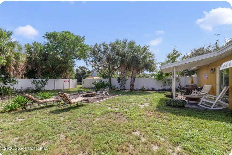 3 bedroom Single Family Residence at 1437 S Orlando Avenue, Cocoa Beach 3rd Addn To, Cocoa Beach — photo 4
