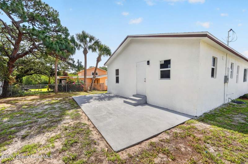 3 bedroom Single Family Residence at 2343 Grant Street, Crane Creek Hgts Unrec Subd, Melbourne — photo 5