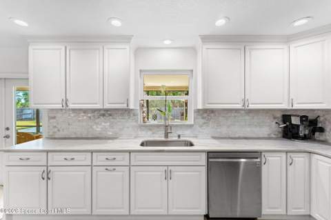 623 Tortoise Way, Satellite Beach FL - photo 13 of 44