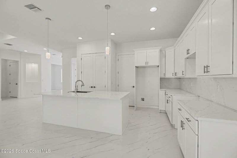 3 bedroom Single Family Residence at 2062 SW O'Connel Avenue, Port Malabar Unit 31, Palm Bay — photo 5