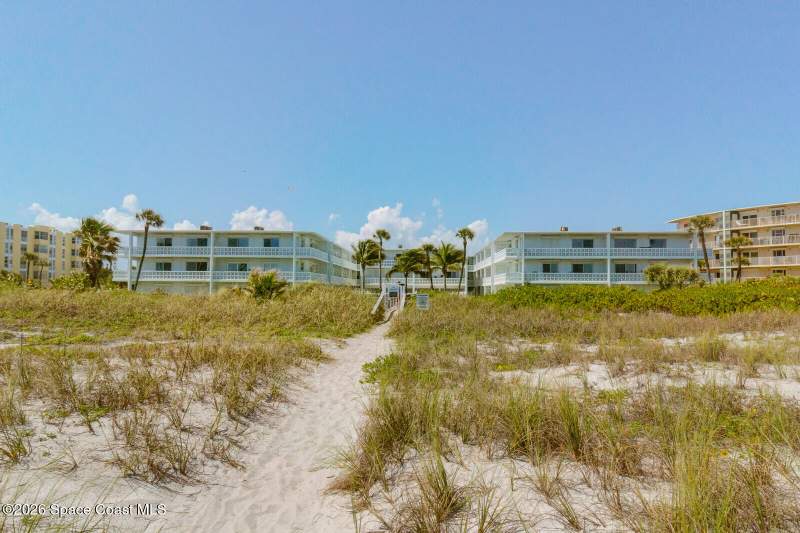 2 bedroom Condominium at 4800 Ocean Beach Boulevard #123, Atlantique Condo Apts, Cocoa Beach — photo 4
