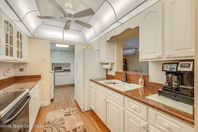 3 bedroom Single Family Residence at 986 Sarno Road, Garland Reynolds Subd, Melbourne — photo 3