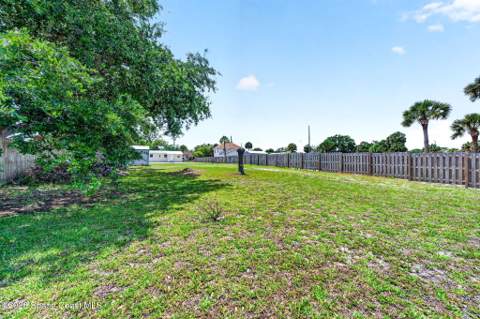 2517 Lipscomb Street, Melbourne FL - photo 9 of 35