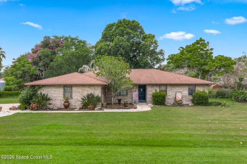 4 bedroom Single Family Residence at 874 Gabriel Avenue, Lockmar Acres, Palm Bay — photo 1