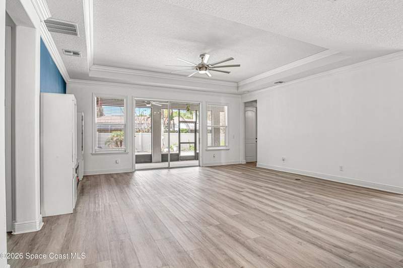 4 bedroom Single Family Residence at 1772 Killian Drive, Country Club Lakes Estates Phase Two, Palm Bay — photo 3
