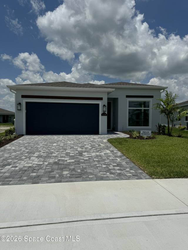 Farallon Fields Viera