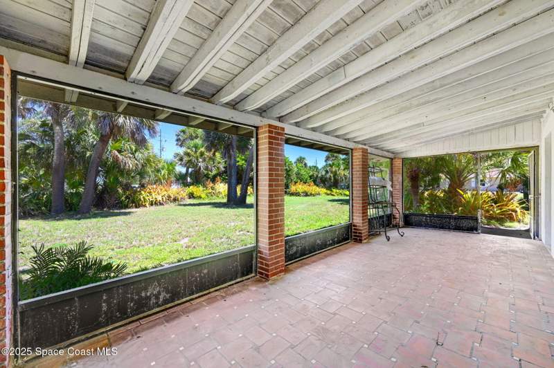2 bedroom Single Family Residence at 100 Tampa Avenue, Indialantic By The Sea Sec D, Indialantic — photo 4