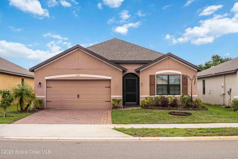 4 bedroom Single Family Residence at 939 Remington Green Drive, Preserves at Stonebriar Phase 1, Palm Bay — photo 1