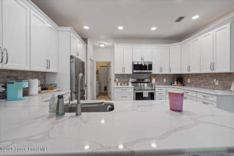 3271 Titanic Circle #39, Indialantic FL - photo 18 of 59