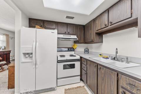 200 Cape Shores Circle #6-G, Cape Canaveral FL - photo 8 of 44
