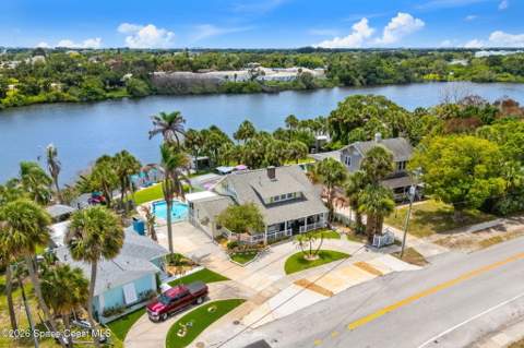 907 E Melbourne Avenue, Melbourne FL - photo 10 of 99