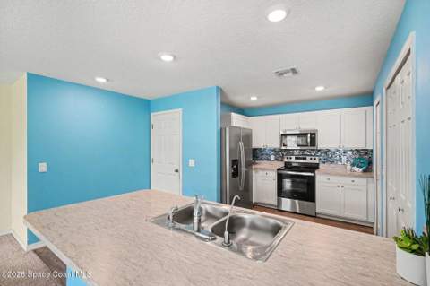 448 Scarlet Road, Palm Bay FL - photo 13 of 32