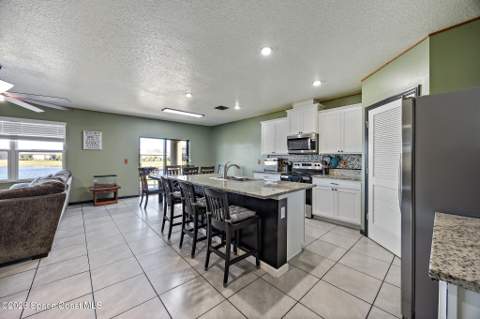 5086 Marble Street, Grant-Valkaria FL - photo 9 of 48