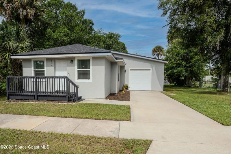 3 bedroom Single Family Residence at 512 Canaveral Avenue, Titusville, Titusville — photo 2