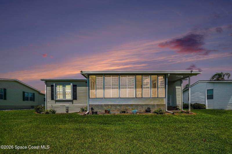 2 bedroom Manufactured Home at 354 Outer Drive, NorthwestLakes Condo Ph Vii, Cocoa — photo 4