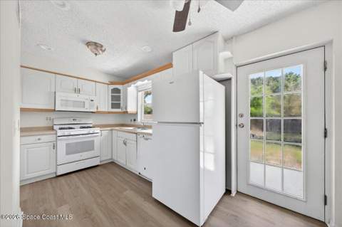 2804 Kenyon Avenue, Cocoa FL - photo 17 of 29