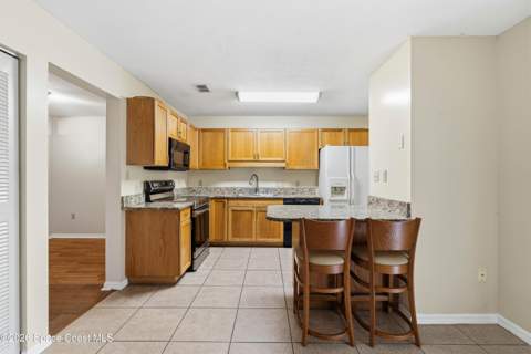 1917 Manor Drive, Palm Bay FL - photo 9 of 33