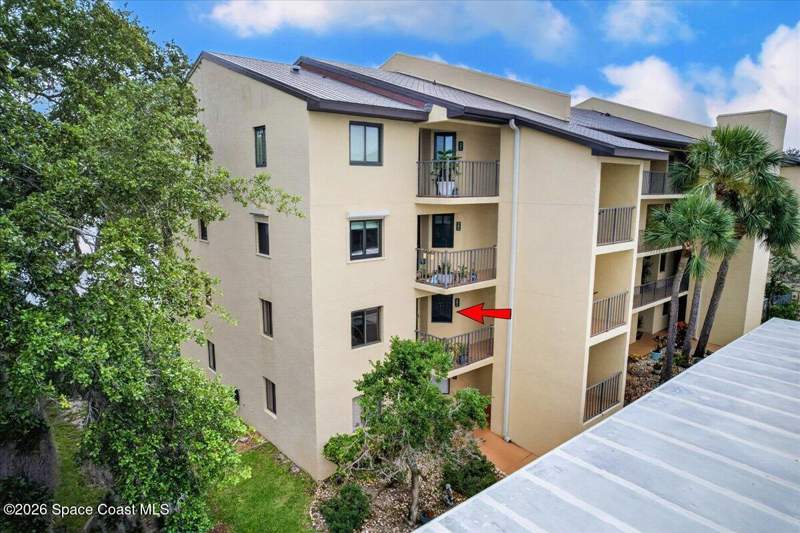 3 bedroom Condominium at 1480 Roosevelt Avenue #201, River Oaks Condo, Melbourne — photo 3
