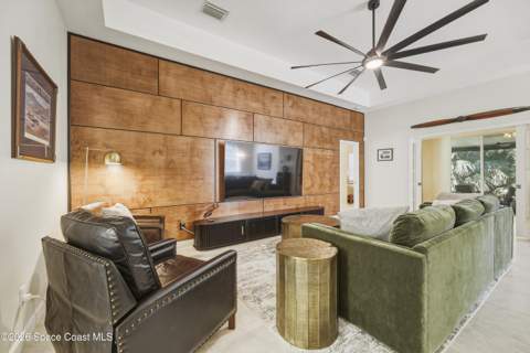 565 Greenleaf Lane, Titusville FL - photo 6 of 32