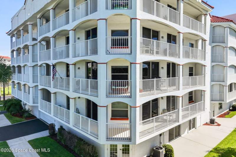 3 bedroom Condominium at 8903 Laguna Lane #301, Puerto Del Rio Condo Ph 3A, Cape Canaveral — photo 4