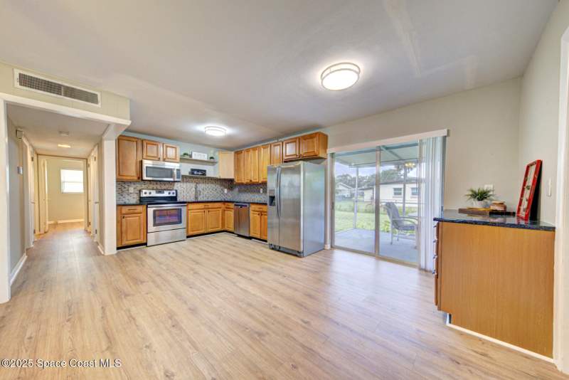 3 bedroom Single Family Residence at 813 7th Street, Hampton Homes Unit 6, Merritt Island — photo 4