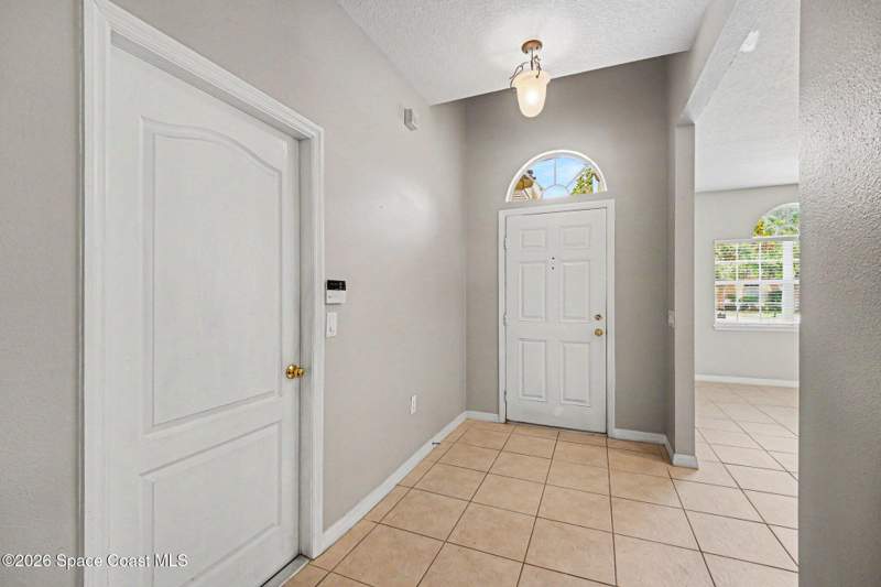 4 bedroom Single Family Residence at 4076 Fitzroy Reef Drive, Fitzroy Reef at Walkabout, Mims — photo 3