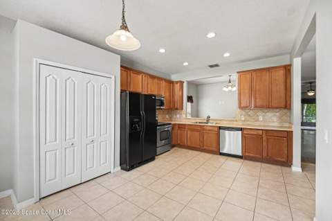 4076 Fitzroy Reef Drive, Mims FL - photo 9 of 27