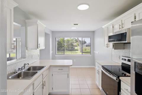 940 Forest Street, Palm Bay FL - photo 6 of 21