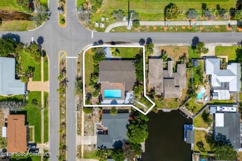 339 Ibis Lane, Satellite Beach FL - photo 7 of 53