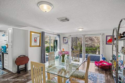 427 Lynn Avenue, Melbourne FL - photo 16 of 27
