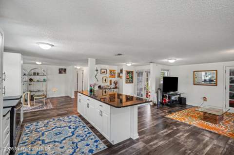 427 Lynn Avenue, Melbourne FL - photo 12 of 27