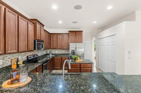 382 Adamo Way, Melbourne FL - photo 12 of 43