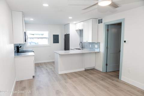 7165 Ridgewood Avenue #Unt3, Cape Canaveral FL - photo 7 of 18