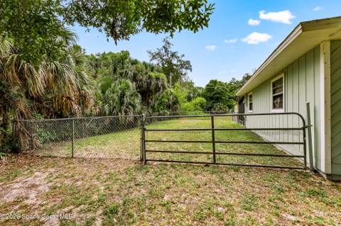1100 Wabasso Avenue, Palm Bay FL - photo 6 of 47