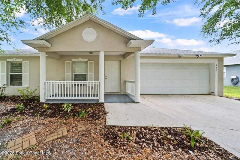 3 bedroom Single Family Residence at 657 Floyd Street, Port Malabar Unit 25, Palm Bay — photo 2