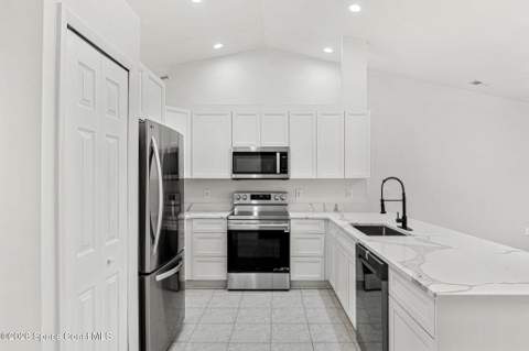 709 Haryestor Avenue, Palm Bay FL - photo 13 of 42