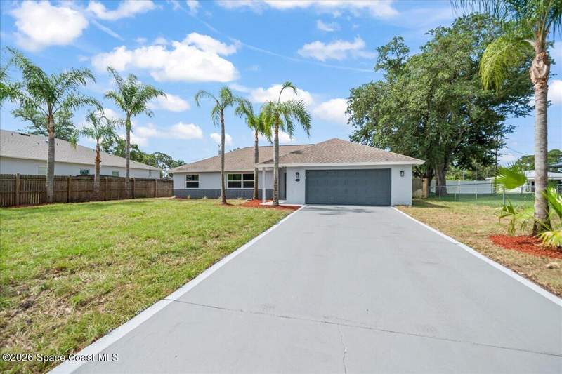 3 bedroom Single Family Residence at 434 Barcelona Road, Port Malabar Country Club Unit 10, Palm Bay — photo 2