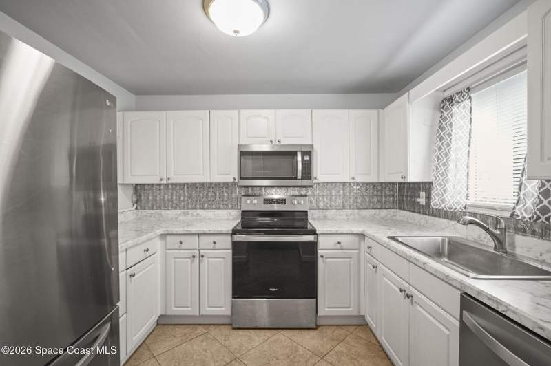 2 bedroom Condominium at 3799 S Banana River Boulevard #211, The Four Seasons Condo, Cocoa Beach — photo 4