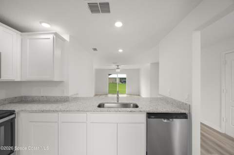 526 Black Horse Street, Palm Bay FL - photo 8 of 22