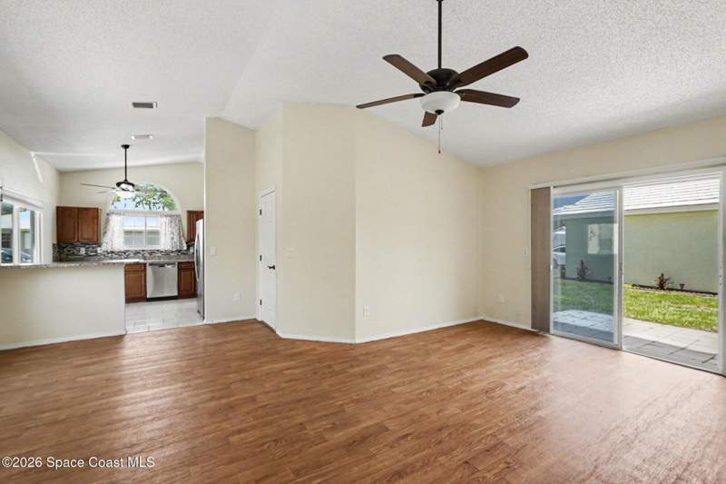 3 bedroom Single Family Residence at 882 Wateroak Drive, Port Malabar Unit 59, Palm Bay — photo 4