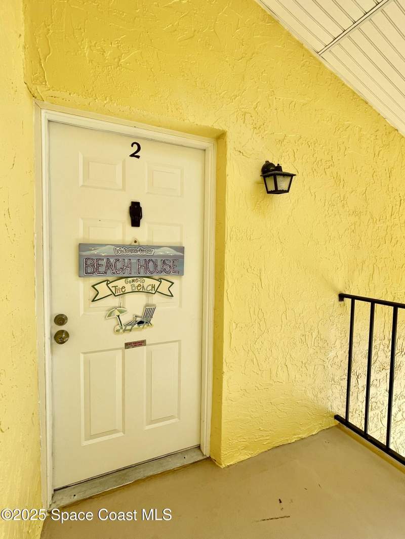 2 bedroom Condominium at 594 N Wickham Road #2, Westwood Condo, Melbourne — photo 3