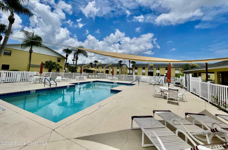 2 bedroom Condominium at 594 N Wickham Road #2, Westwood Condo, Melbourne — photo 4