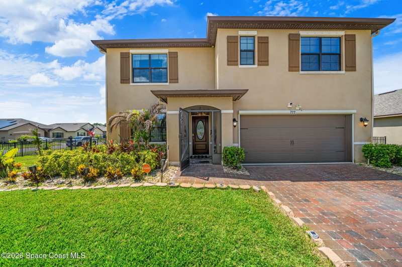 5 bedroom Single Family Residence at 777 Old Country Road, Preserves at Stonebriar Phase 1, Palm Bay — photo 1