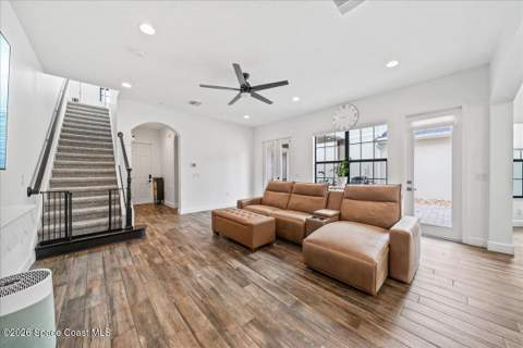 8476 Lyside Drive, Melbourne FL - photo 10 of 41